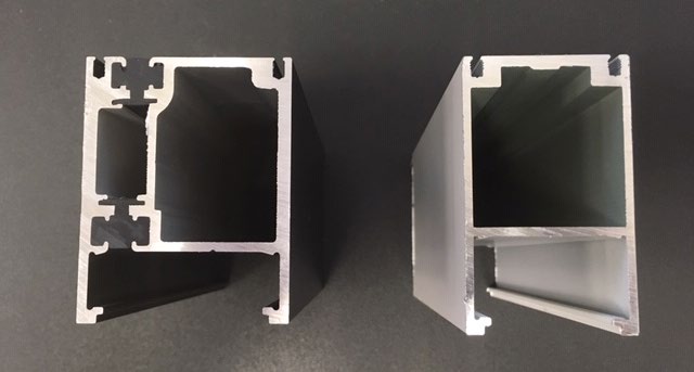 Lanai Doors profile comparison: thermally broken aluminum on the left and standard aluminum on the right